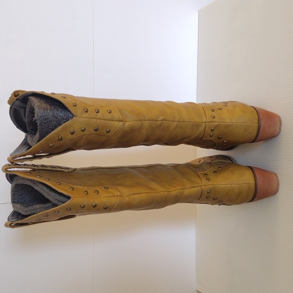 Woman’s Studded Vintage Cowgirl Western Boots Size 39 - Picture 4 of 7